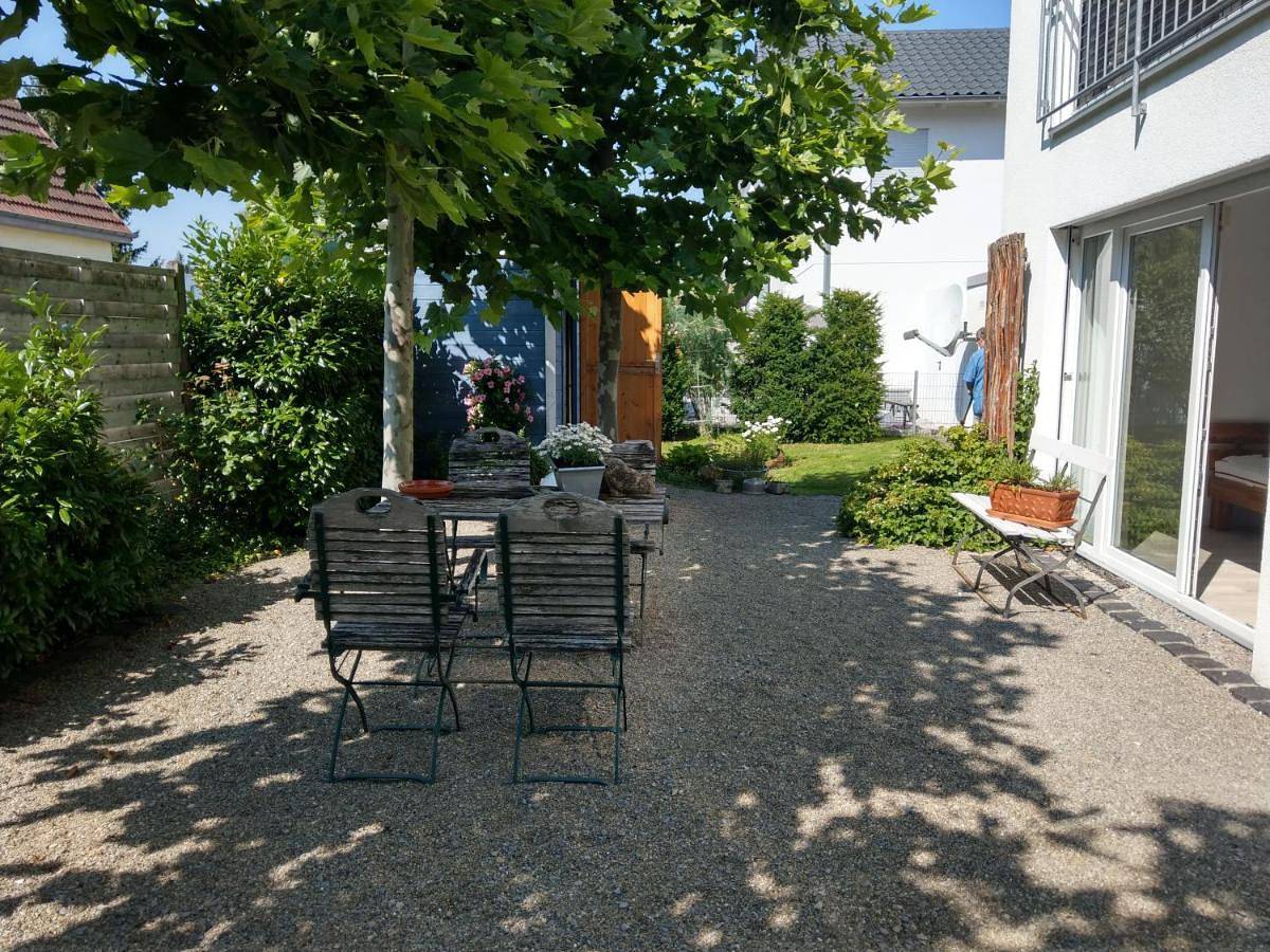 Ganze Wohnung, Grasshoppers in Mössingen, Neckar-Alb