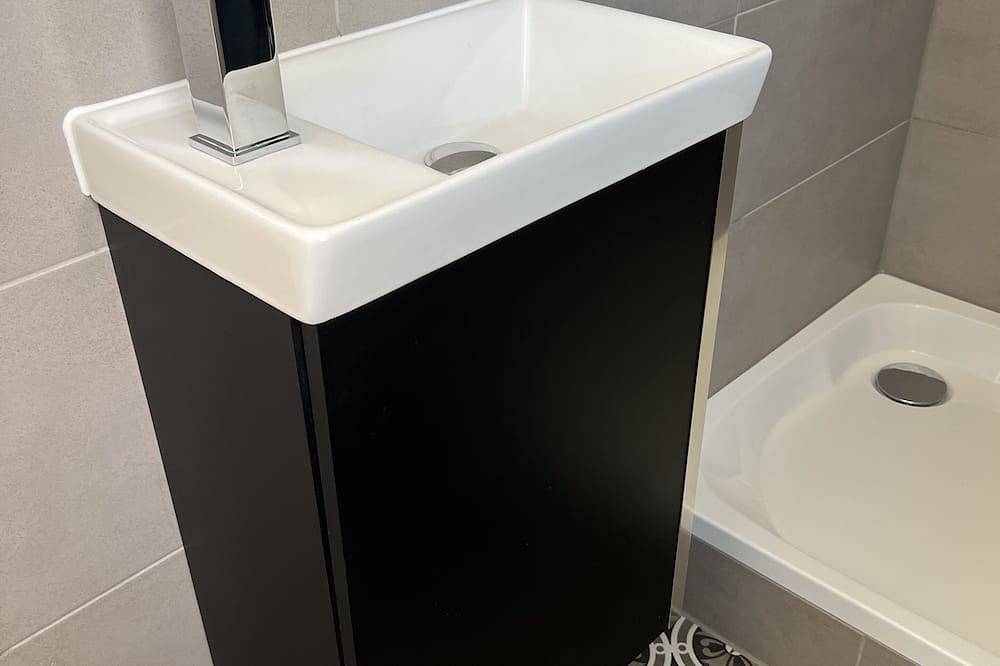 Ganze Wohnung, Kleines Studioapartment  am Park mit Parkplatz in Lüneburg, Nordheide