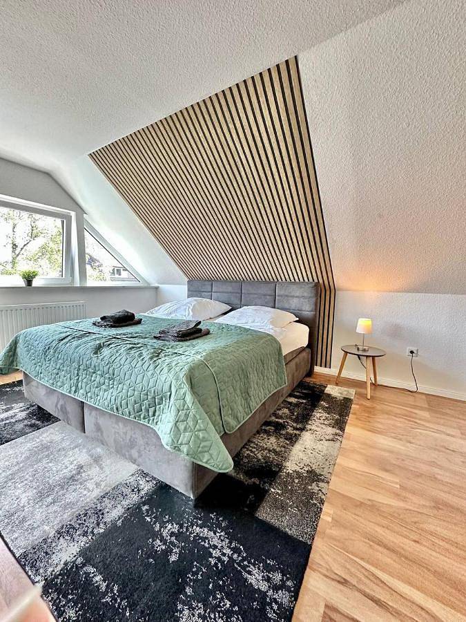 Bed and Breakfast für 8 Personen, mit Balkon und Terrasse sowie Ausblick in Oldenburg