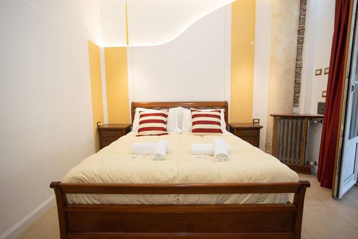 Villa pour 2 personnes, avec piscine ainsi que jacuzzi et jardin à Rome - 3