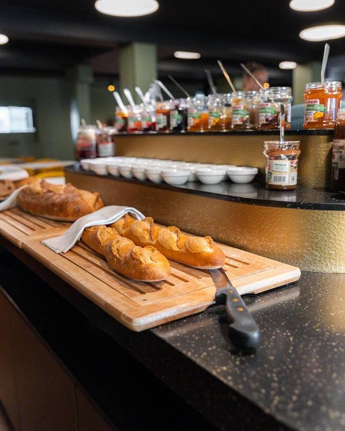 Hôtel pour 3 personnes, avec jacuzzi et jardin ainsi que sauna et piscine, animaux acceptés à Bischwihr - 3