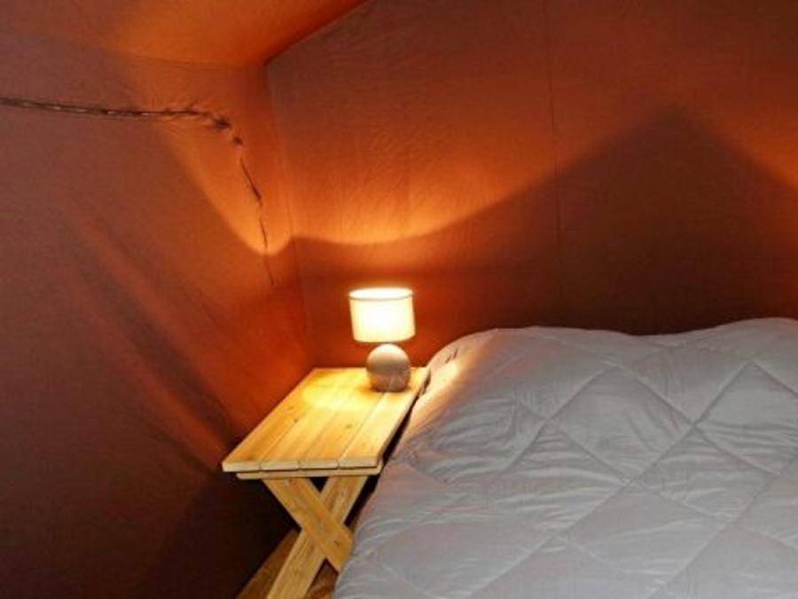 Domaine du Koukano - Tente en toile et en bois 5 personnes - Tente Lodge Robinson in Maurens-Scopont, Région de Castres