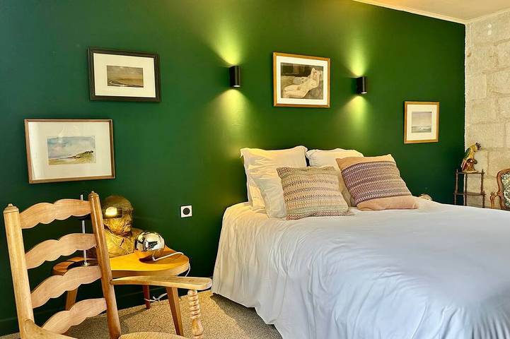 Appartement entier, Guest Room Verte - Auberge Radieuse in Azay-le-Rideau, Vallée de la Loire