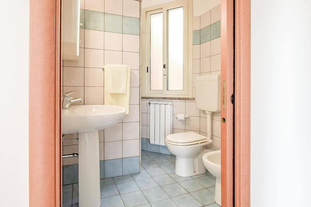 Apartamento entero, Precioso apartamento de 1 dormitorio en San Nicola L'Arena. in Trabia, Provincia de Palermo