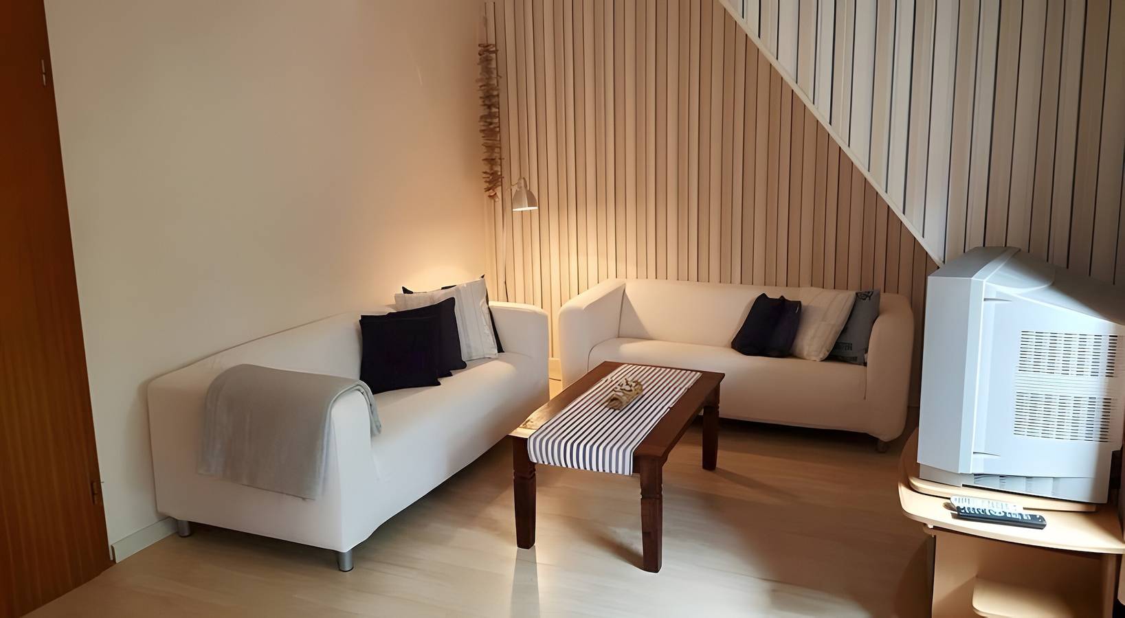 Ganze Wohnung, "Fewo Sinje" mit offener Terrasse, Gemeinschaftsgarten und W-Lan in Pellworm, Nordseeküste