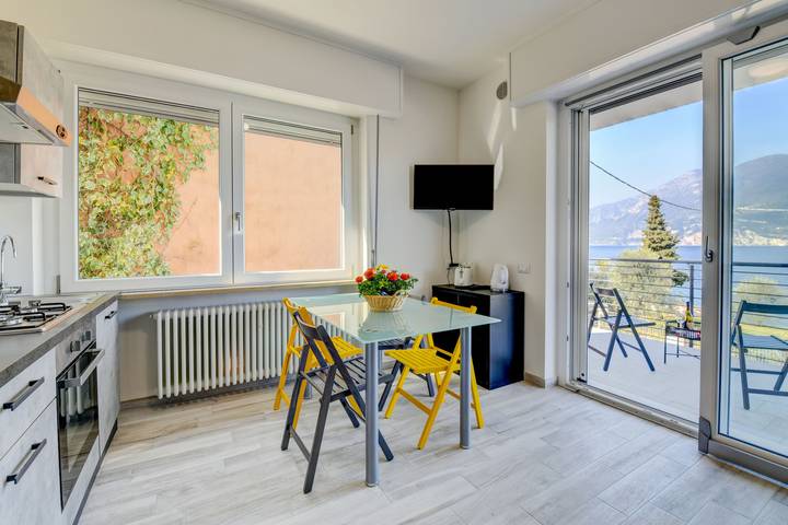Entire apartment, Holiday Apartments Brenzone - Studio Baldo in Brenzone, Garda Mountains