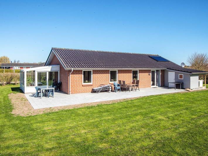 Ferienhaus für 8 Personen, mit Garten, kinderfreundlich