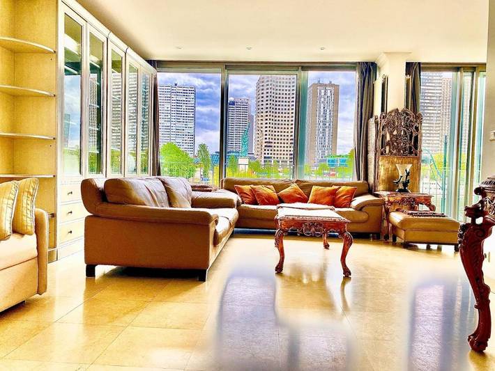 Ferienwohnung für 4 Personen, mit Seeblick und Ausblick in Paris