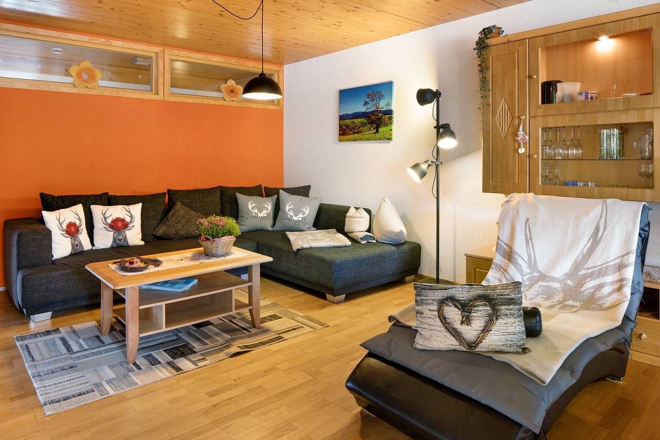 Ganze Wohnung, Ferienwohnung 'Sonnerhof Hofsgrund' mit Bergblick, Gemeinschaftsterrasse und Wlan in Hofsgrund, Oberried
