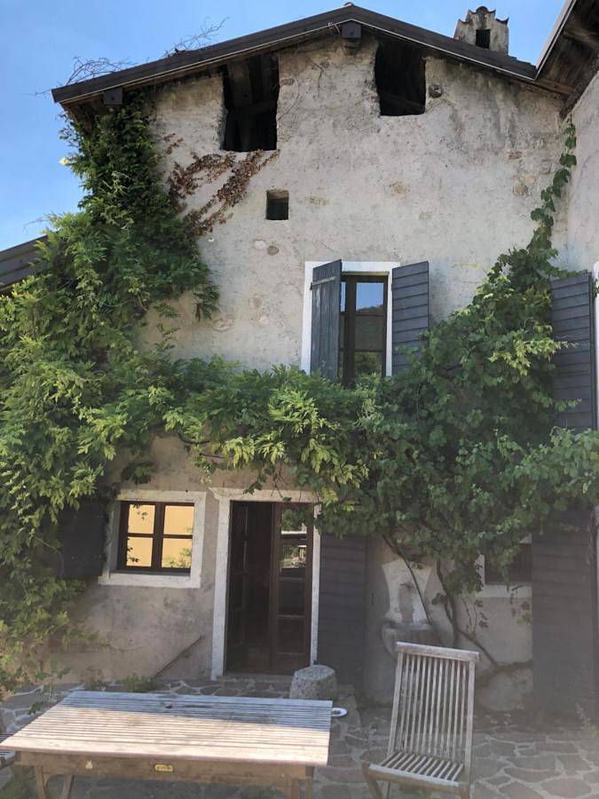 Villa per 3 persone, con Terrazza e Giardino nonché Vista lago e Panorama a Tremosine