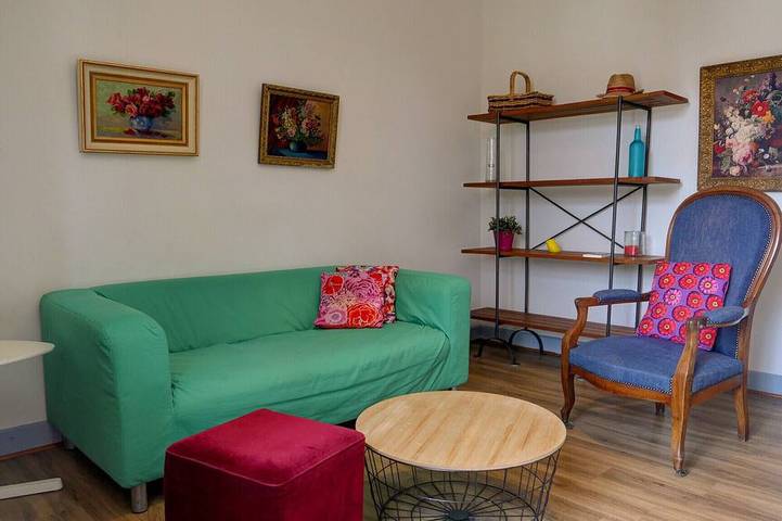 Apartamento entero, Apartamento \"La Terrasse\", situado en el corazón del pueblo de Saint-Paul-Trois-Châteaux in Saint-Paul-Trois-Châteaux, Región de Nyons