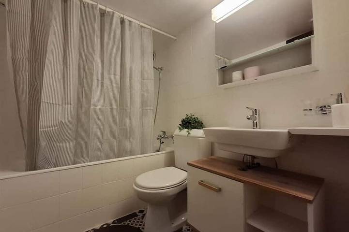 Gîte pour 4 personnes, avec piscine et balcon, animaux acceptés dans Morgins - 3