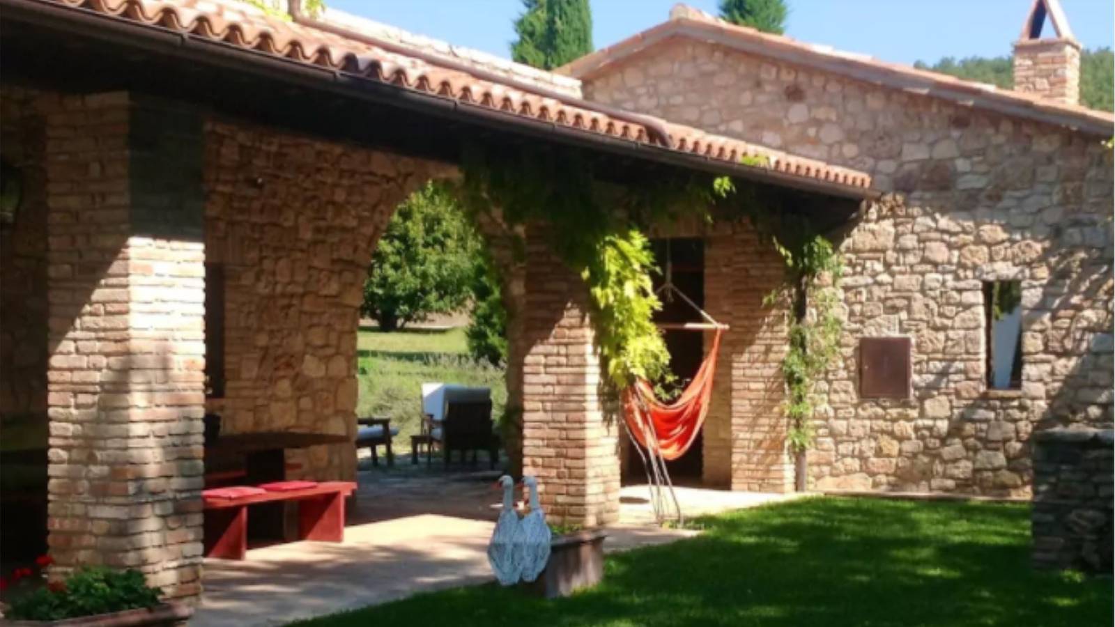 La Corte dei Poeti in Massa Martana, Perugia e dintorni