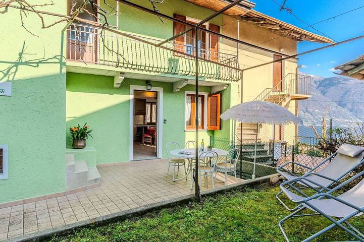 Ferienwohnung für 4 Personen, mit Garten in Santa Maria Rezzonico