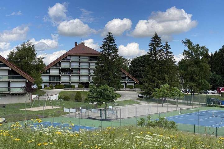Appartement entier, Metabief - Quartier Beausoleil - Bâtiment Beausejour - Appartement 4 Personnes in Mouthe-Lac et Mont d’Or, Jura Francais