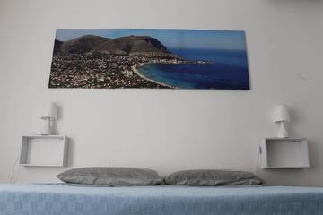 Villa for 5 People in Mondello Beach, Mondello, Photo 2