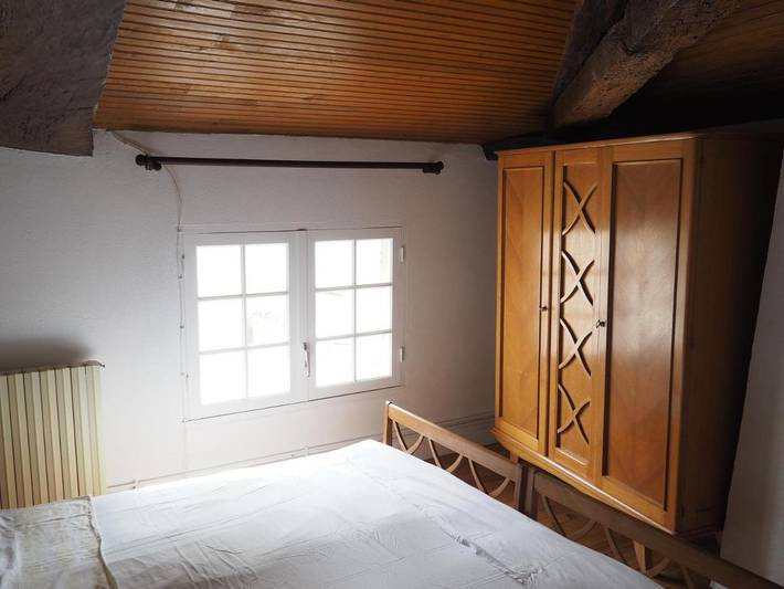 Location de vacances pour 6 personnes, avec terrasse à Vélines - 2