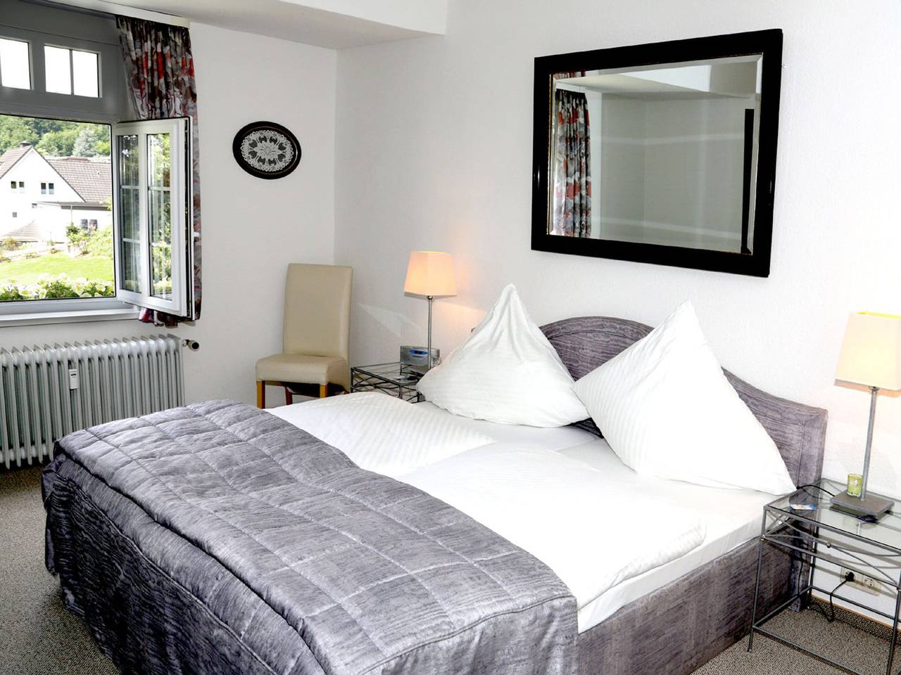 Ganze Wohnung, Luxuriöse Ferienwohnung in Bad Pyrmont in Bad Pyrmont, Weserbergland