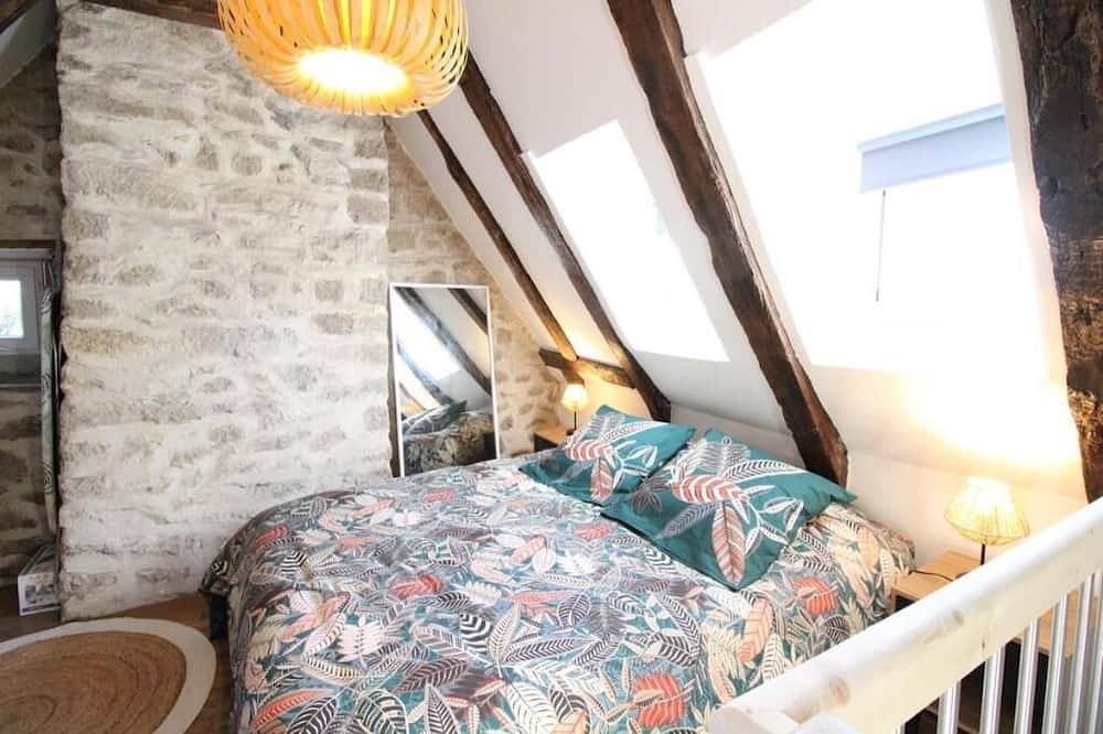 Maison de campagne rénovée Animaux de compagnie acceptés in Saint-Mamet-la-Salvetat, Région d'Aurillac