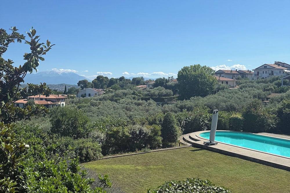 Villa Amyra, your view to dream stay in the beautiful Abruzzo region. in Città Sant'Angelo und Umgebung, Adriaküste Abruzzen