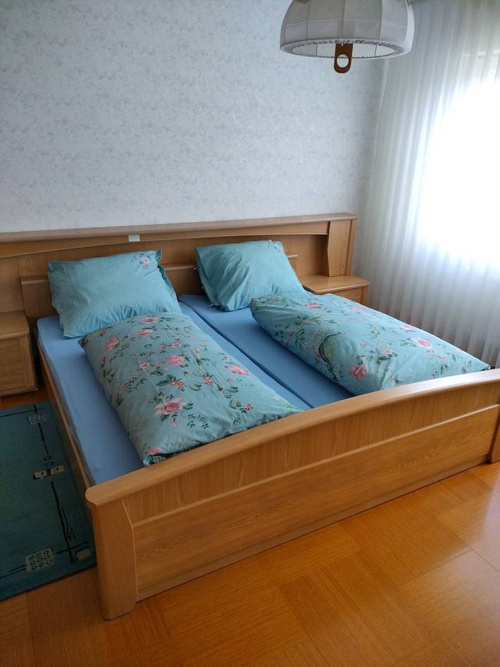 Ganze Ferienwohnung, Ferienwohnung Am Steinbühl - Ferienwohnung 109qm, 2 Schlafzimmer, max. 4 Personen in Sonnenbühl, Albsteig Etappe 11