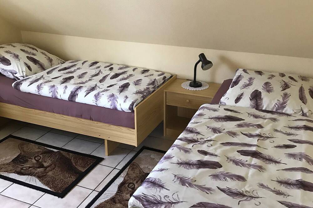 Idyllisch gelegenes Ferienhaus, ruhige Waldrandlange für bis zu 6 Personen in Sögel, Emsland