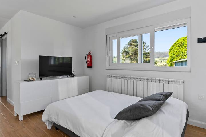 Holiday Home 'Finca Tolombreo Casa Chuchi' with Spectacular Views in Cudillero, Costa Verde (Spanien)