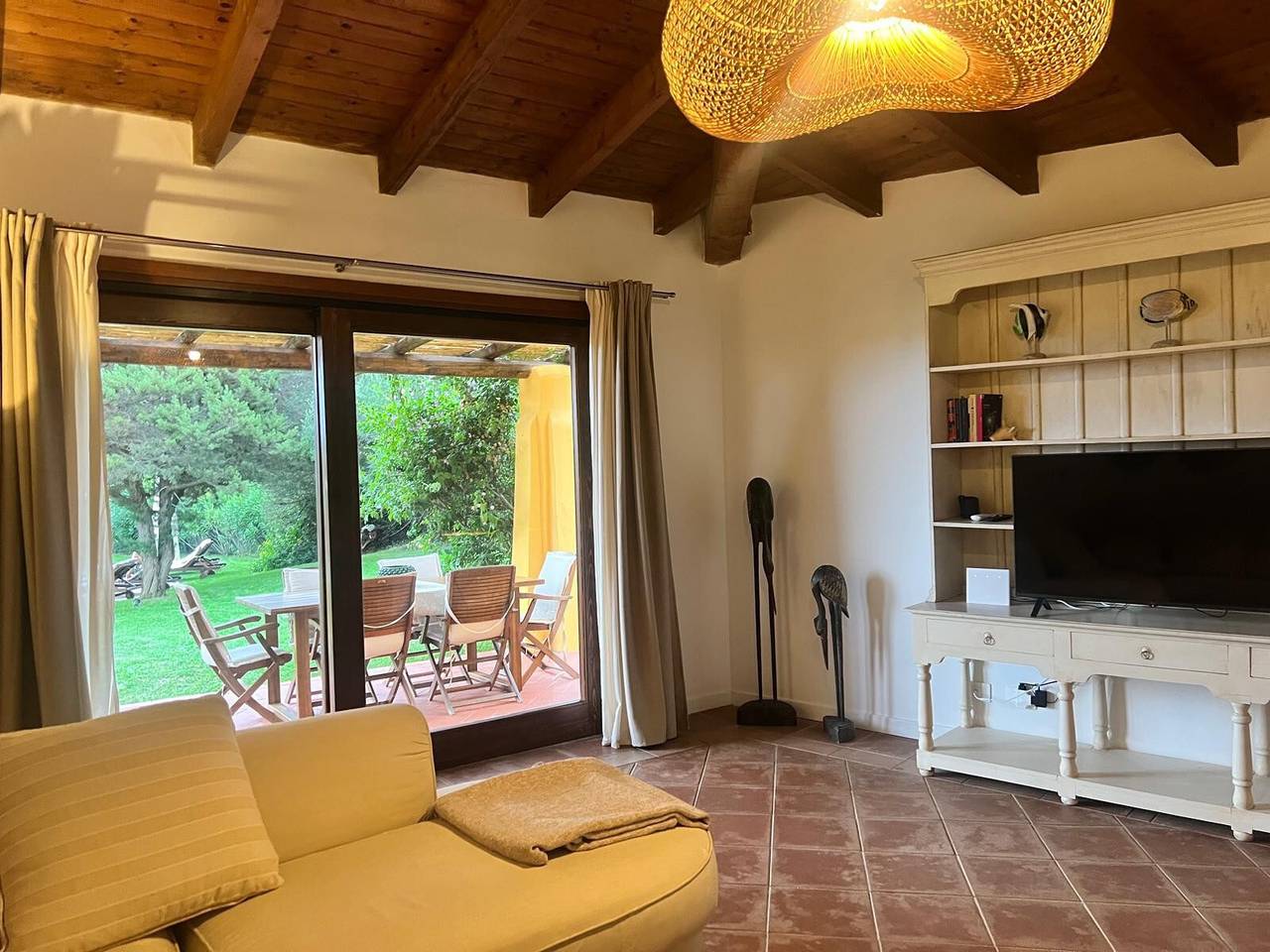 Villa 'Sole Con Piscina Privata' with Private Pool, Wi-Fi and Air Conditioning in Stagno di Casaraccio, Punta De Su Turrione
