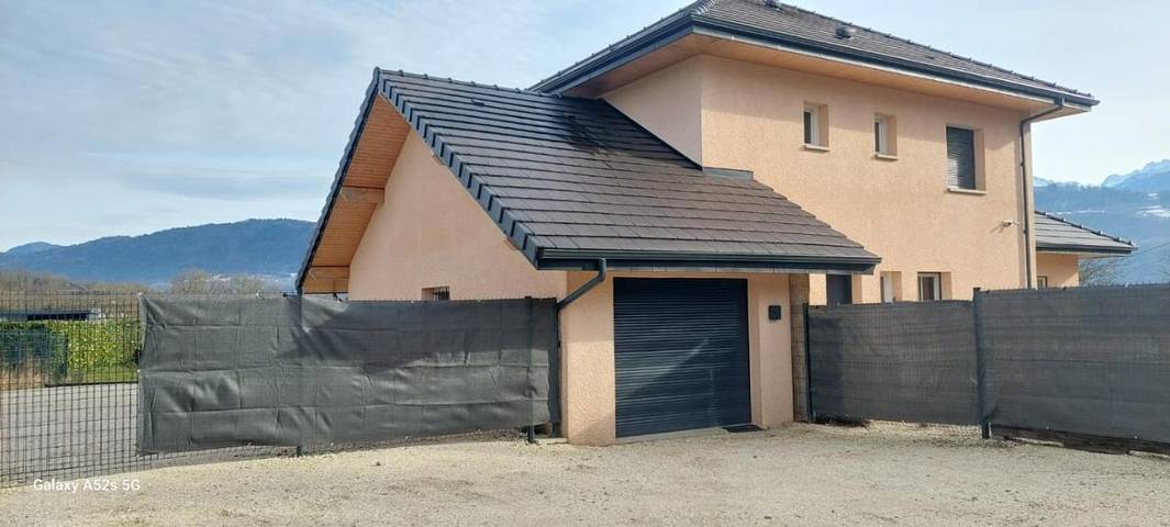 Gîte pour 2 personnes, avec vue et terrasse à Sainte-Hélène-du-Lac - 2