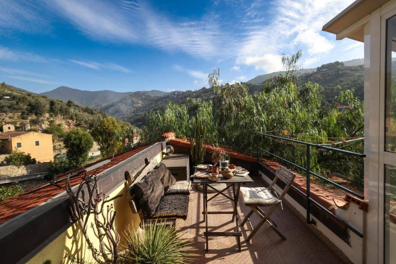 Appartement entier, Villa Clotilde in Vallebona, Riviera di Ponente