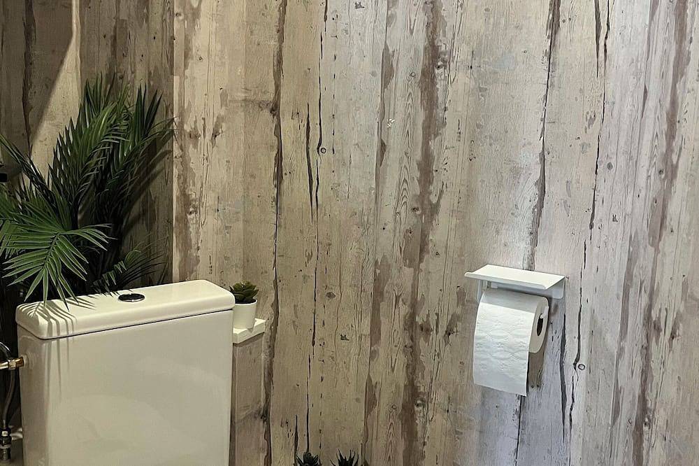 Ganze Wohnung, ★ Appart Le Marvel - Coeur center ville proche véloroute - Wifi Netflix ★ in Dole, Jura