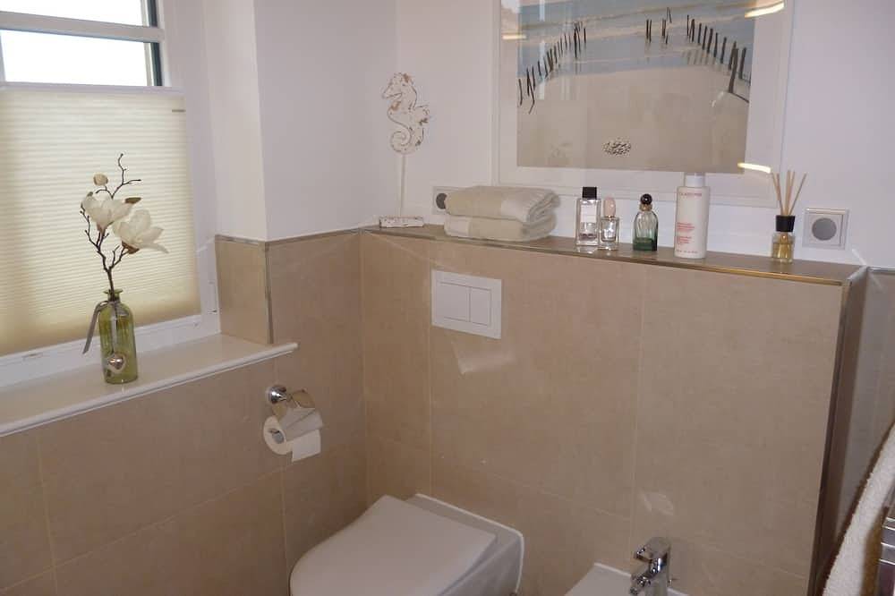 2 Luxus-Fachwerkhäuser, 5*****, 8 Schlafz., 6 Bäder, Wellness, Whirlpool, Garten in Kalkhorst, Nordwestmecklenburg (Wismar und Umgebung)