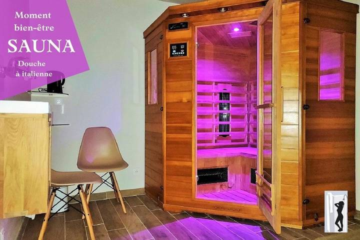 Location de vacances pour 12 personnes, avec sauna ainsi que vue et jardin à Brens - 3