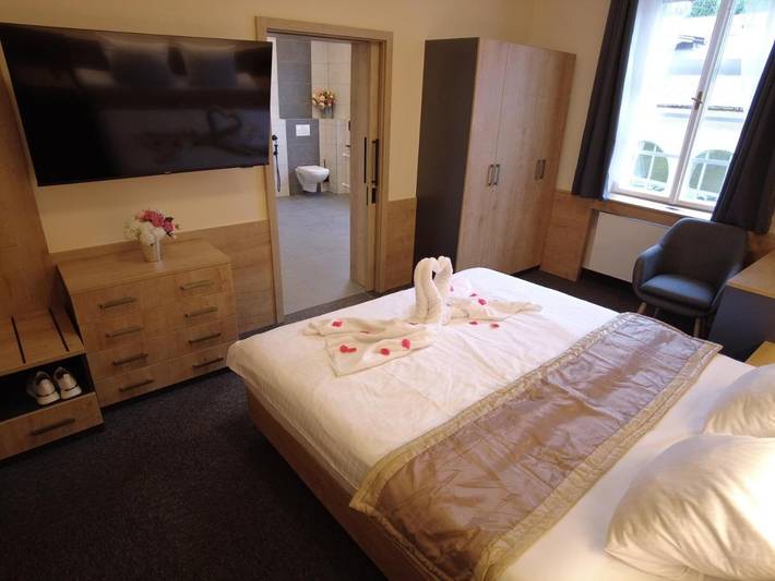 Apartament wakacyjny dla 6 osób, z basen i sauna w Jańskie Łaźnie