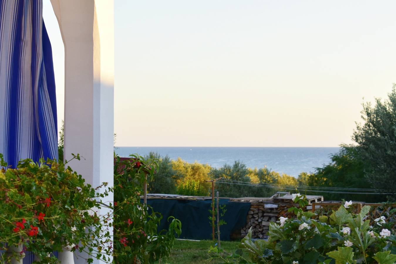 Ganze Wohnung, 1-Zimmer-Ferienwohnung mit Terrasse und Meerblick Zambratija, Umag A-22512-a in Zambratija, Umag und Umgebung
