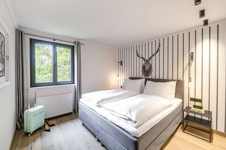 Ganze Wohnung, One-Bedroom Apartment (39sqm) with Alpine View in Hohe Tauern, Bad Gastein