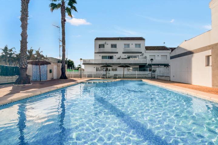 Vacation house for 4 people, with children pool and balcony - 1