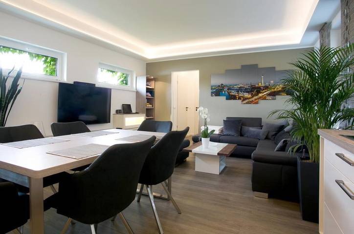 Ferienwohnung für 5 Personen, mit Terrasse und Garten sowie Ausblick in Berlin Marzahn - 4