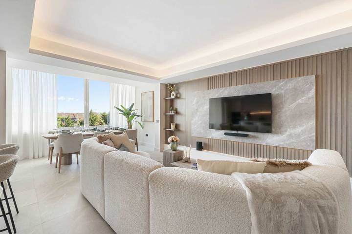 Holiday apartment for 6 people, with pool and balcony/terrace, child-friendly - 1