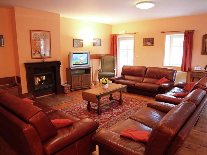 Moulin pour 36 personnes, avec terrasse, adapté aux familles à Maredsous - 2