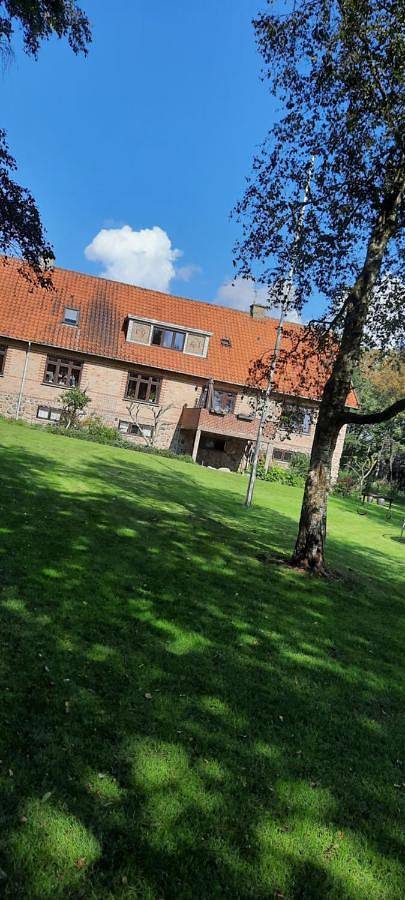Ferienwohnung, mit Terrasse und Garten sowie Ausblick