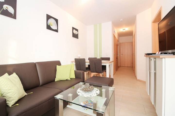 Ferienwohnung für 4 Personen, mit Terrasse in Greetsiel Hafen, Krummhörn