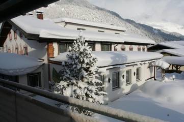 Hotel für 3 Personen, mit Garten und Ausblick sowie Sauna in Bach