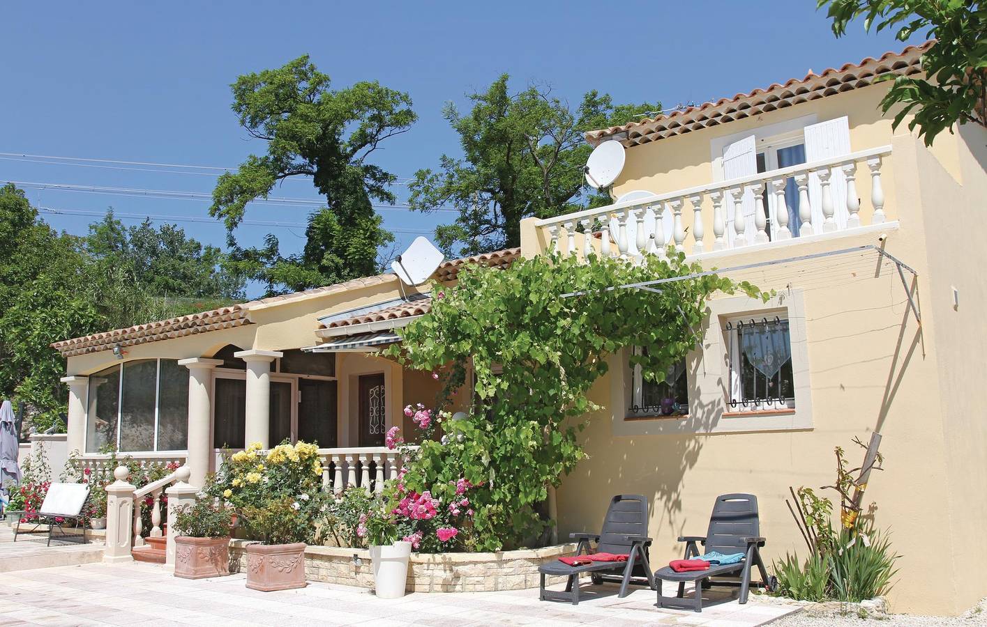 Κατοικία διακοπών για 10 άτομα με ταράτσα in Les Angles (Gard), Νιμ