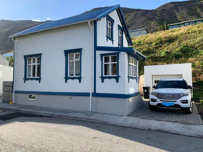 Casa rural para 8 personas, con jardín además de sauna y jacuzzi, Familias con niños en Islandia