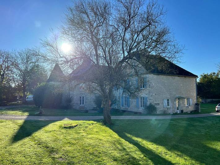 Gîte pour 16 personnes, avec terrasse et jardin dans Haute-Marne - 4