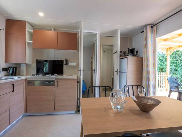 Mobil home pour 6 personnes, avec terrasse et piscine, animaux acceptés à Verruyes - 3