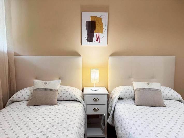 Gîte pour 4 personnes, avec terrasse et vue à Comillas - 4