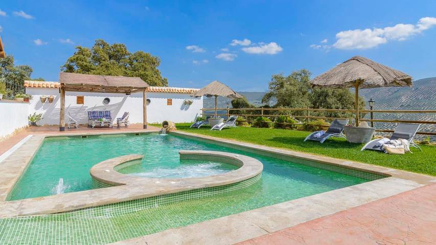 Casa rural para 9 personas, con balcón/terraza y piscina en Iznájar - 3