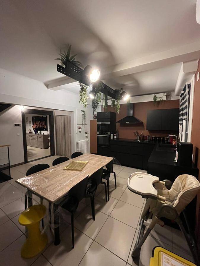 Location de vacances pour 9 personnes, avec Balcon ainsi que Terrasse et Vue dans Plage des Rochelets - 4